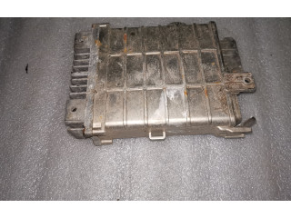 Блок управления двигателя 0285007061, 893907383B   Audi 80 90 B3