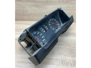 Přístrojová deska  Audi 80 90 B2 1978 81117434, 88471066  