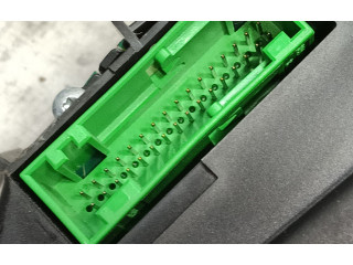 Панель приборов 1U0920811J, 110080146   Skoda Octavia Mk2 (1Z)       