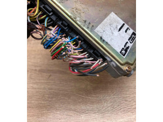 Блок управления двигателем Блок управления 0464225210, MFI009CC305141   Fiat Marea