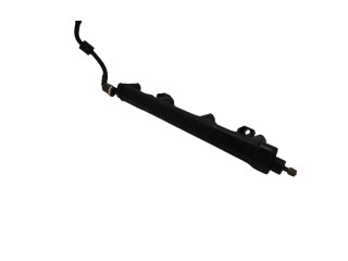 Топливная рампа 7575645   Peugeot 5008   для двигателя 5FS