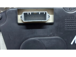 Панель приборов 8200650539A Dacia Logan I