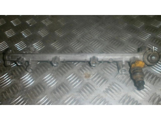 Топливная рампа inp065   Mitsubishi Galant 2.4 