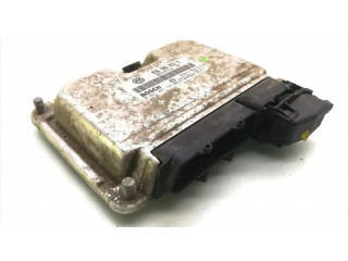 Блок управления двигателя 036906032B, 0261207124   Volkswagen Golf IV