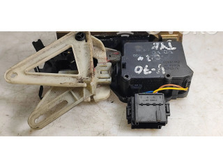 Zámek zadních dveří Volvo V70 2002