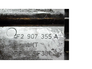 Другая деталь отсека двигателя