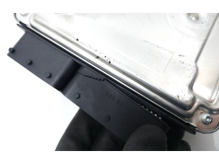 Řídící jednotka 8586540, 030379894 BMW 5 F10 F11 2016