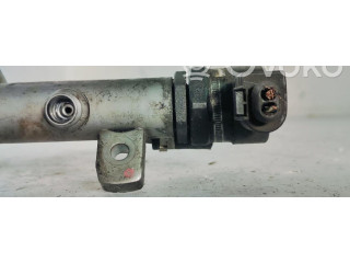 Топливная рампа A6400701295 Mercedes-Benz A W169 для двигателя 640940