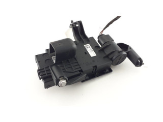 Узел подключения плюсовых проводов