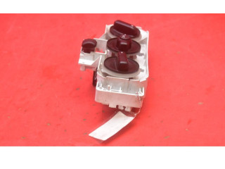 Блок управления климат-контролем    Suzuki Ignis