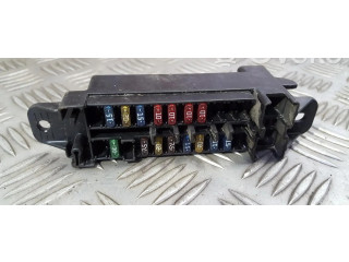 Pojistková skříňka Mazda 2 2003