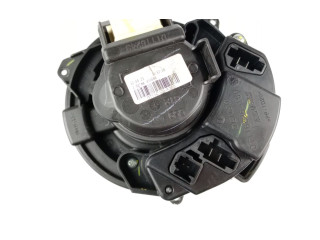 Вентилятор печки    DT116625160, 272104788R   Renault Clio V
