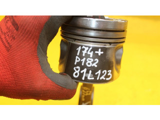 Поршень с шатуном 81L123 Volvo S60