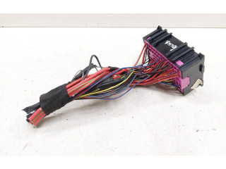 Блок предохранителей 7H0937617A   Volkswagen Transporter - Caravelle T5      