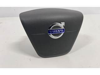 Подушка безопасности водителя 30721915, P30721915   Volvo V70