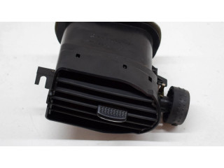 Воздушная решётка окна