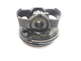 Поршень с шатуном A6080302600 Mercedes-Benz A W177 1.5