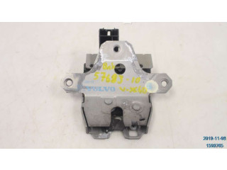 Zámek zadních dveří 31440489 Volvo XC60 2010