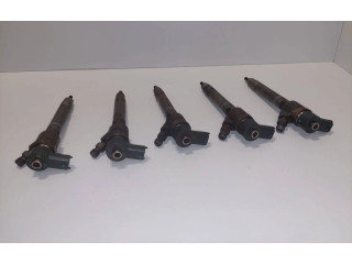 Форсунка 30750283    Volvo V70  D4204T 