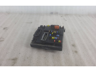 Блок предохранителей 30728512, 06W331   Volvo S80    