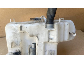 Бачок оконной жидкости