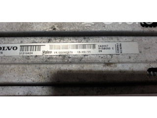 Интеркулер 31319424, M158050C Volvo V70
