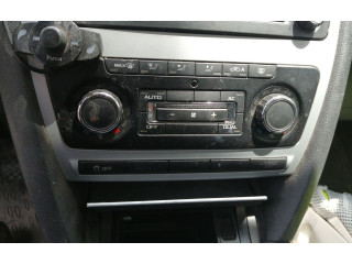 Модуль блока управления кондиционером 3T0907044AR Skoda Octavia Mk2 (1Z)