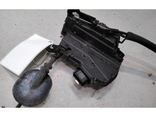 Двигатель центрально замка Renault Twingo III