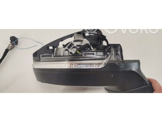 Zpětné zrcátko Volkswagen Touareg III 2018 761857502B