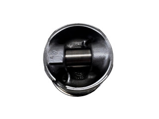 Píst YD25DDT, A2010EB30A Nissan Navara D40 YD25DDT