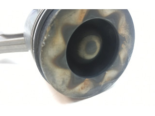 Поршень с шатуном 306DT H268X Land Rover Range Rover Sport L494