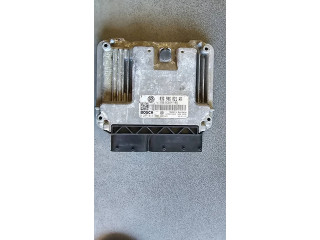 Řídící jednotka 03G906021AQ, 1039S12049 Volkswagen Caddy 2006