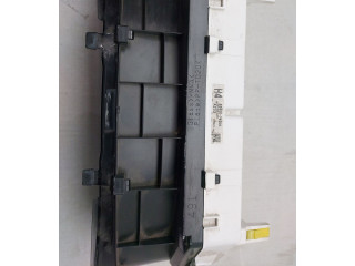 Přístrojová deska Lexus CT 200H 2014 8380076200