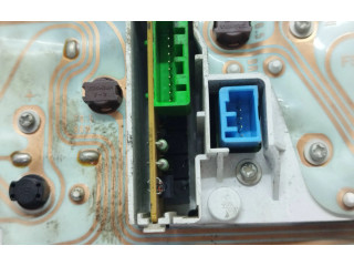 Přístrojová deska Subaru Outback 1997 0201019