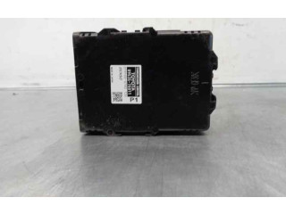 Блок управления коробкой передач 8953576011   Lexus CT 200H