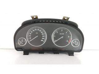 Přístrojová deska BMW 5 F10 F11 2012 9280483, 25811511