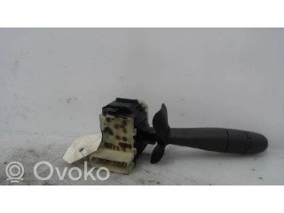 Ручка стеклоочистителей 7701051760   Renault Clio II