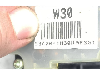 Ручка стеклоочистителей 934201H300 KIA Ceed