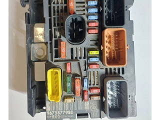 Pojistková skříňka Řídící jednotka BSM 9675877980, BSMR0200 Peugeot 3008 I 2012