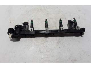 Топливная рампа 5M569H487BA Volvo S40 для двигателя B 4164 S3