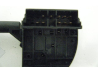 Ручка стеклоочистителей Renault Clio I