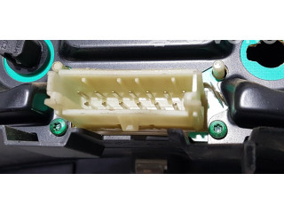 Панель приборов 88311302   Opel Combo C       