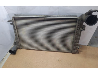 Интеркулер Volkswagen Caddy