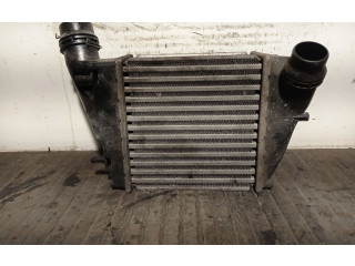 Интеркулер  144613211R, M152151F   Renault Twingo II 