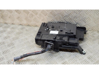 Pojistková skříňka 7P0937548J Porsche Cayenne (92A) 2017