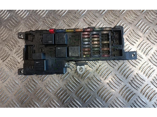 Блок предохранителей 8678449   Volvo V70    