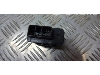 Блок управления X1T14375M Mazda Premacy