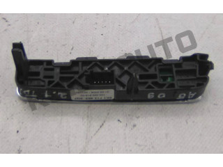 Дисплей    8K17134633Q7   Audi A5 Sportback 8TA