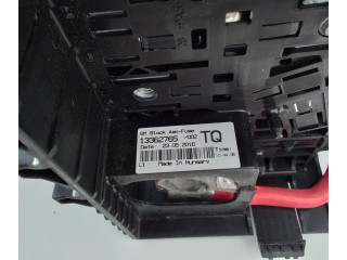 Блок предохранителей  13362765   Opel Meriva B    