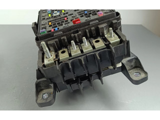 Блок предохранителей 68347003AE   Jeep Grand Cherokee WL    